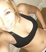 exgf eats out girl