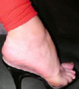 Porn woman footjob Footjobs wife cfnm 5 footjob doors